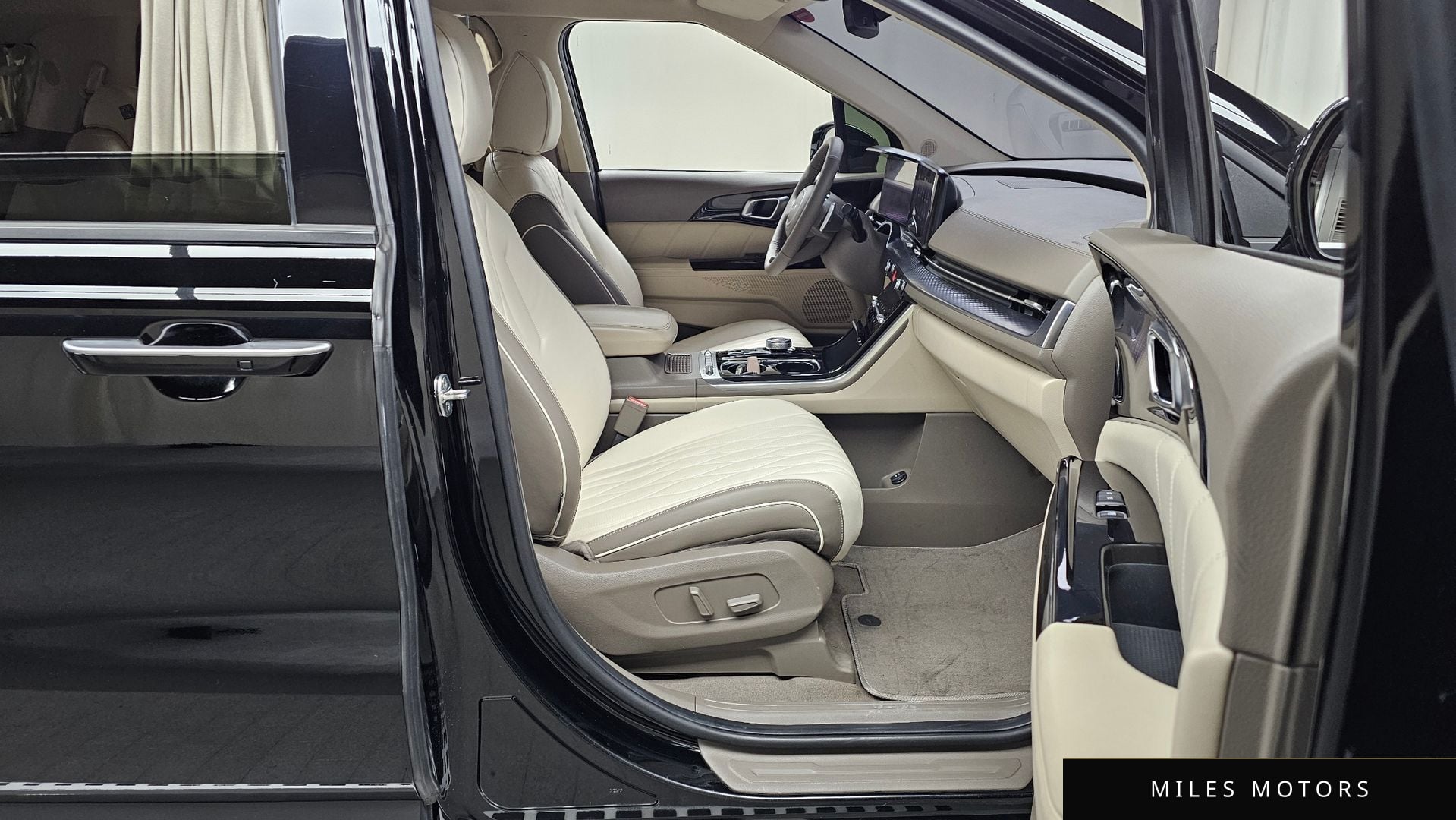 Kia Carnival 2022 — миниатюра 11