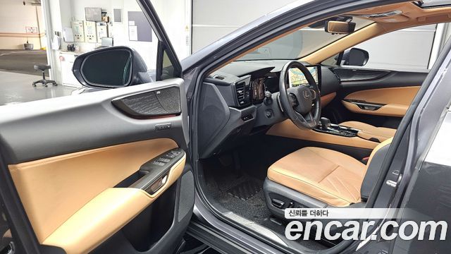 Лексус NX350h 2025 — миниатюра 10