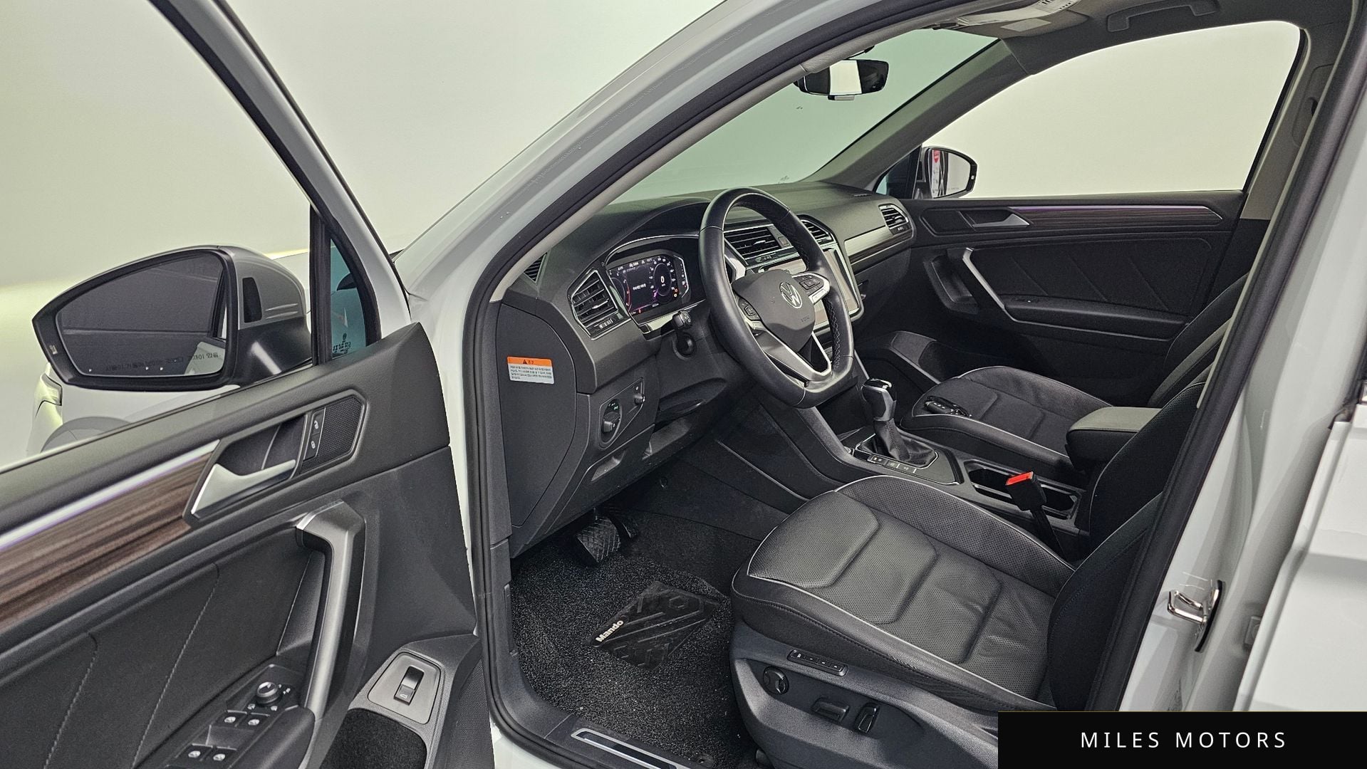 Volkswagen Tiguan 2023 — миниатюра 10