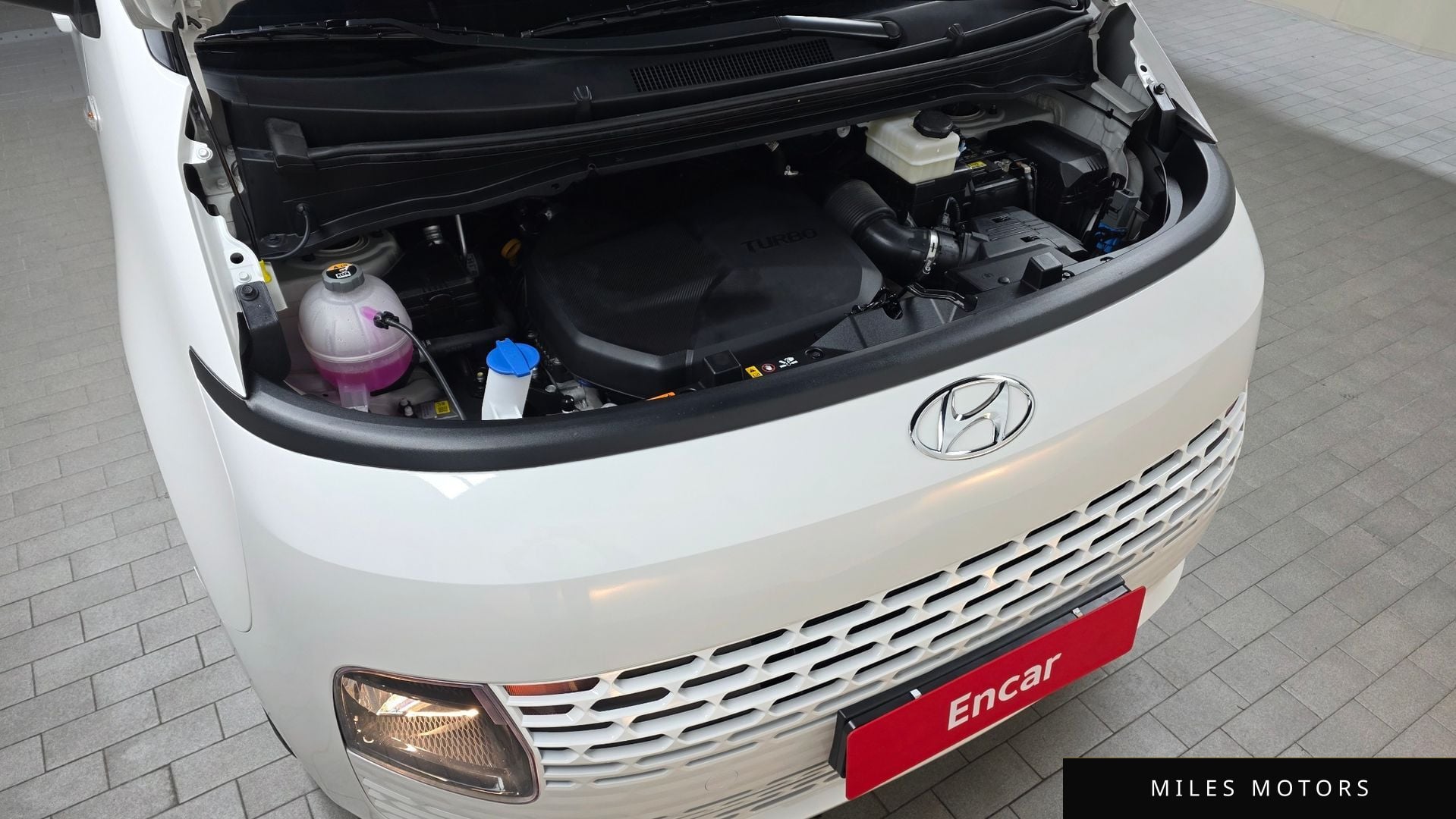 Hyundai Staria 2024 — миниатюра 6