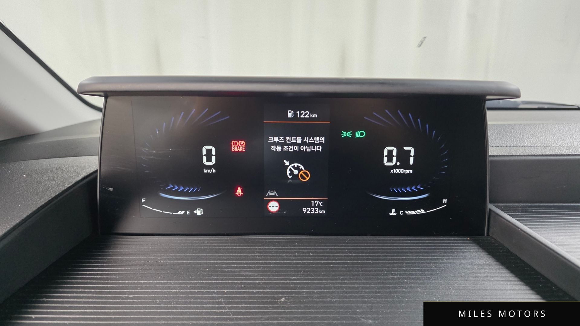 Hyundai Staria 2024 — миниатюра 8