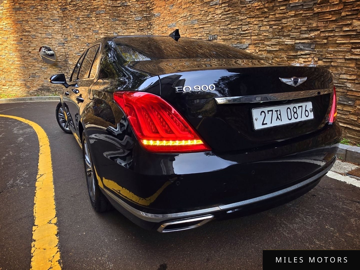 Genesis EQ900 2016 — миниатюра 2