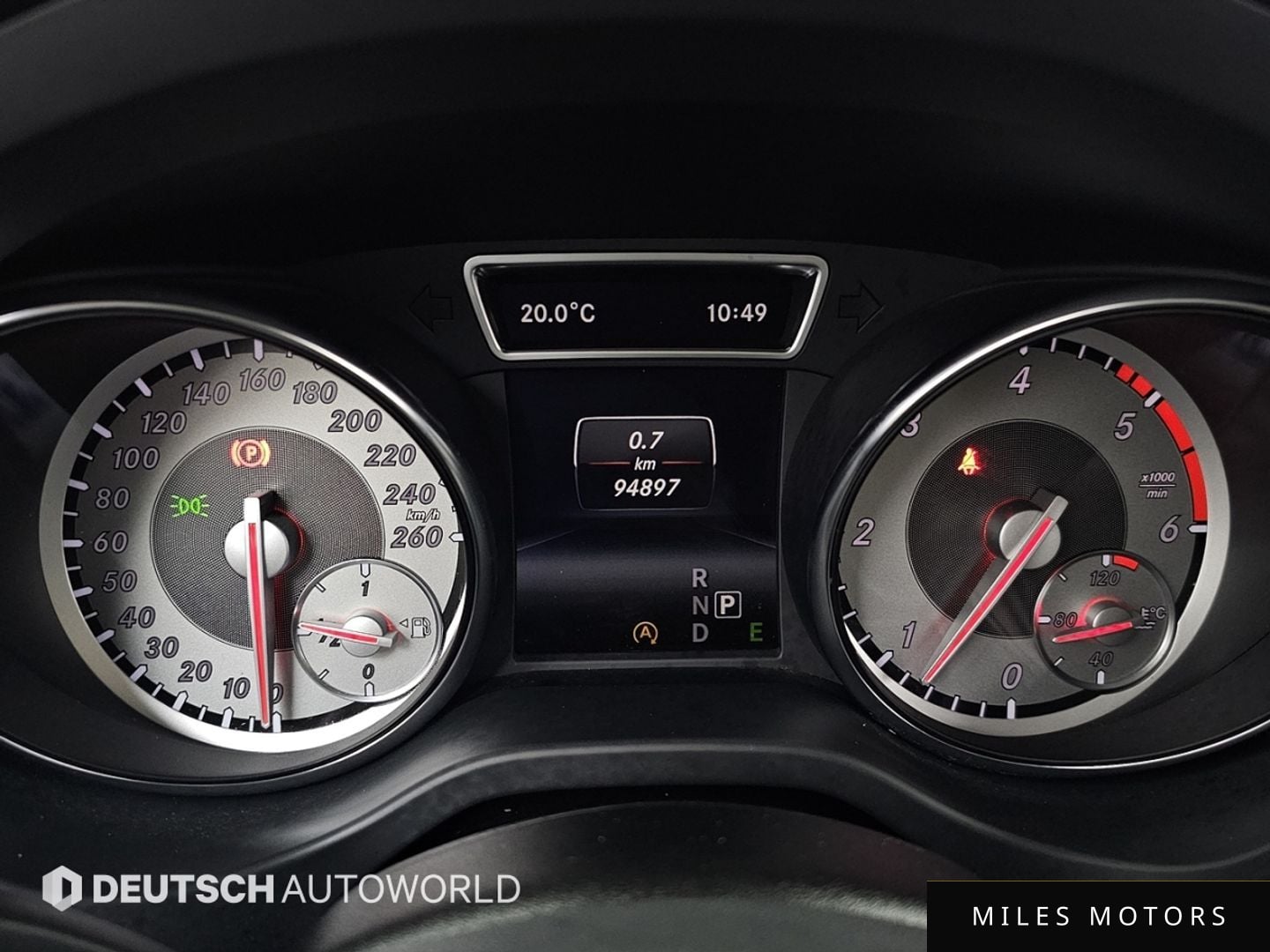 Mercedes-Benz GLA-Class X156 2015 — миниатюра 8