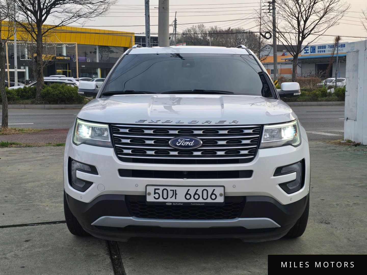 Ford Explorer 2017 — миниатюра 3
