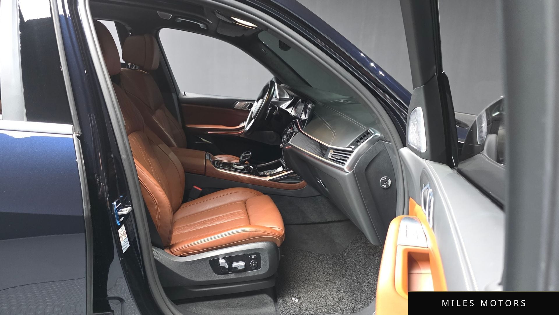 BMW X7 (G07) 2021 — миниатюра 11
