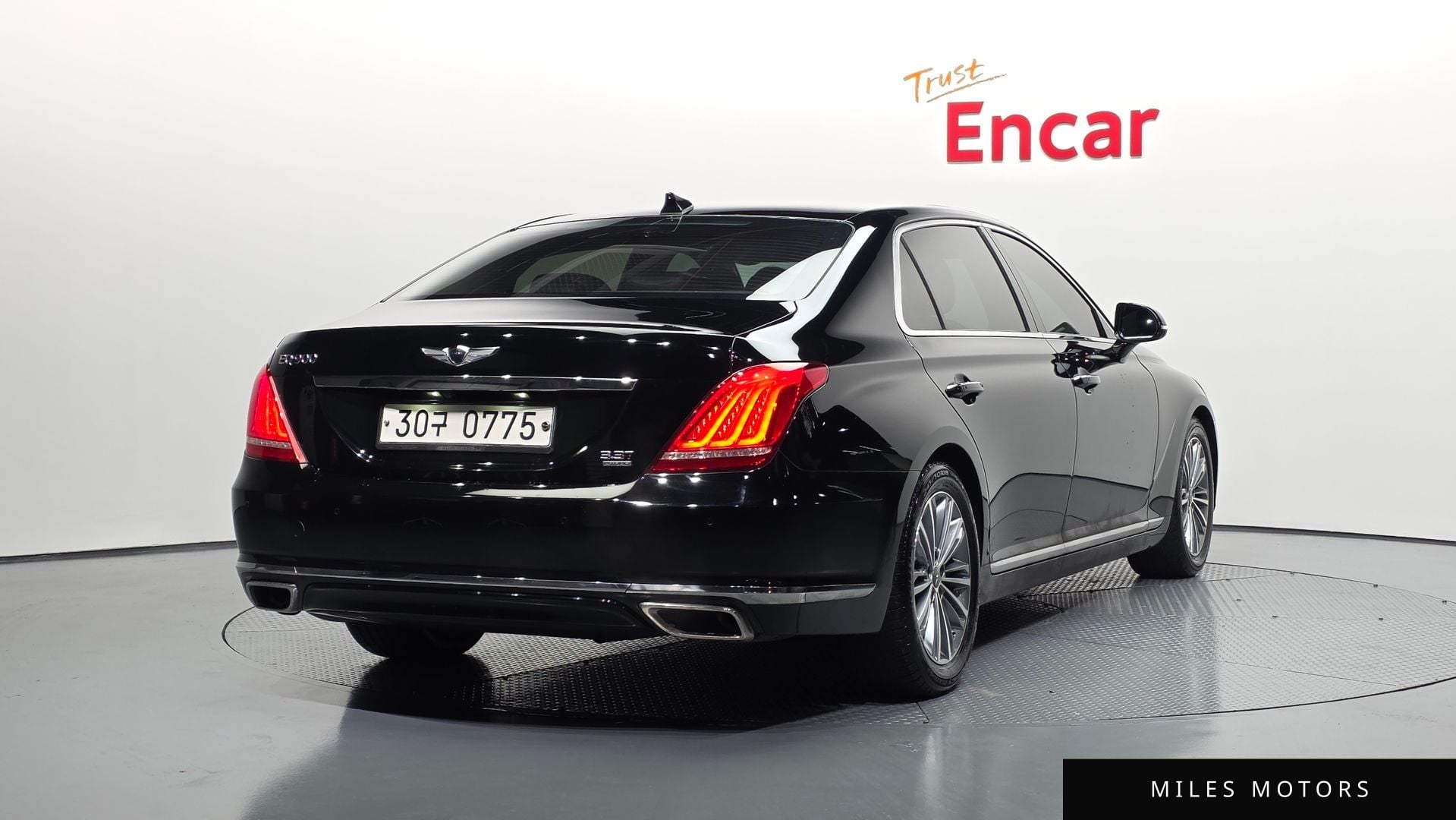 Genesis EQ900 2016 — миниатюра 2