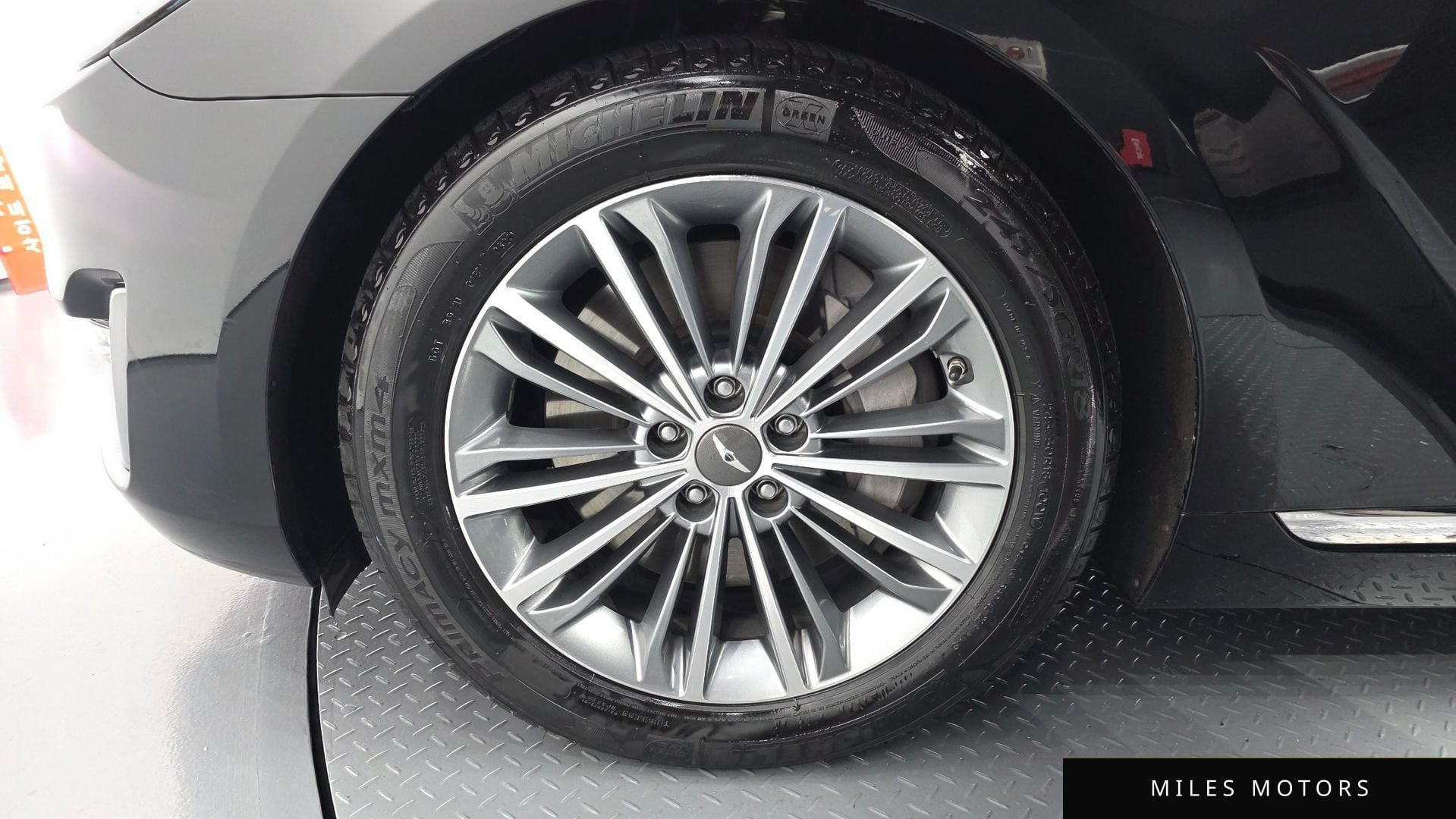 Genesis EQ900 2016 — миниатюра 5
