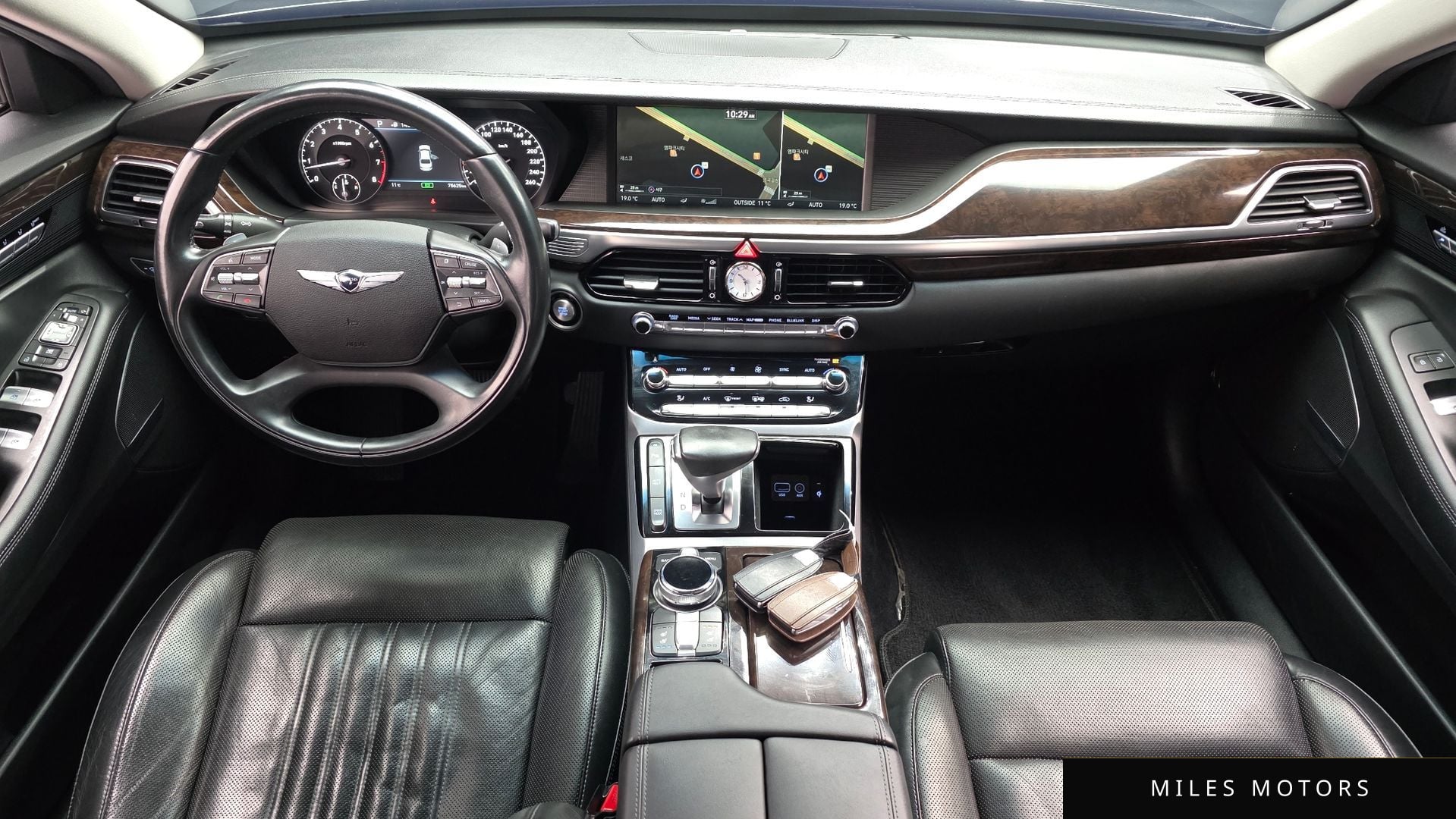 Genesis EQ900 2016 — миниатюра 7