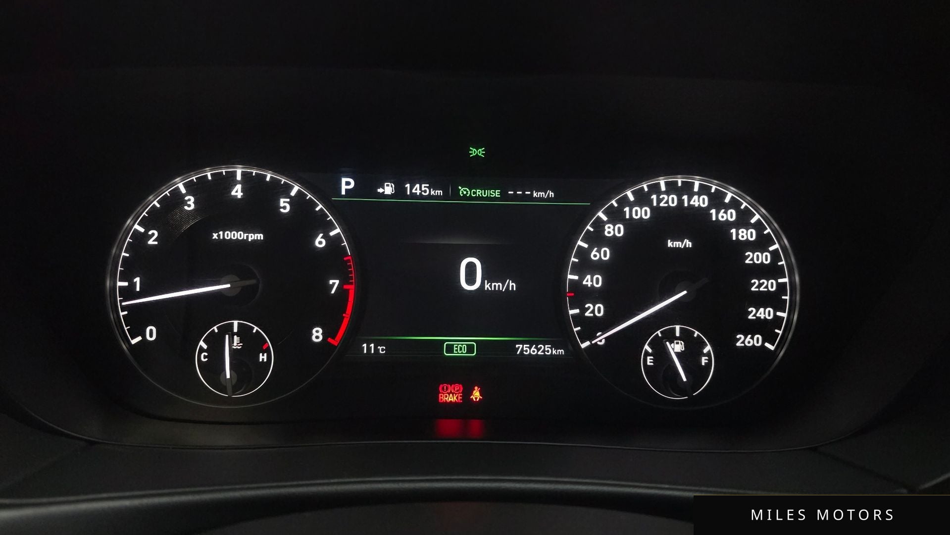 Genesis EQ900 2016 — миниатюра 8