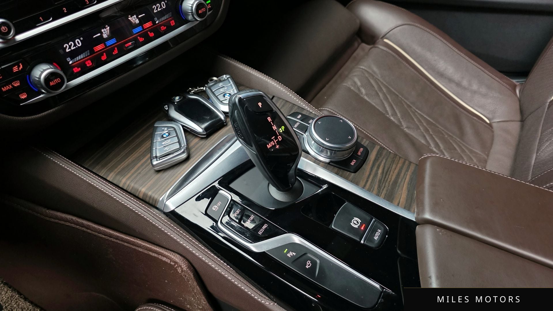 BMW 5 Series (G30) 2017 — миниатюра 9