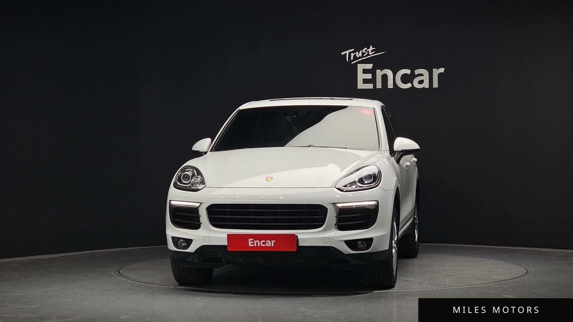 Porsche Cayenne 2015 — миниатюра 3