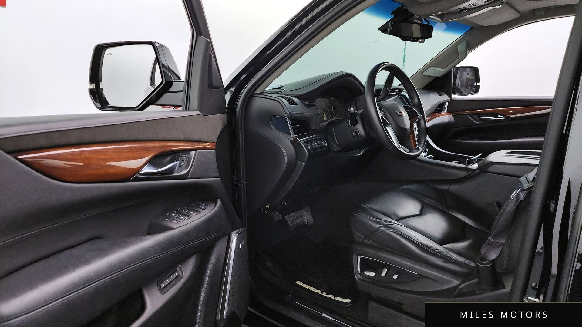 Cadillac Escalade 2015 — миниатюра 10