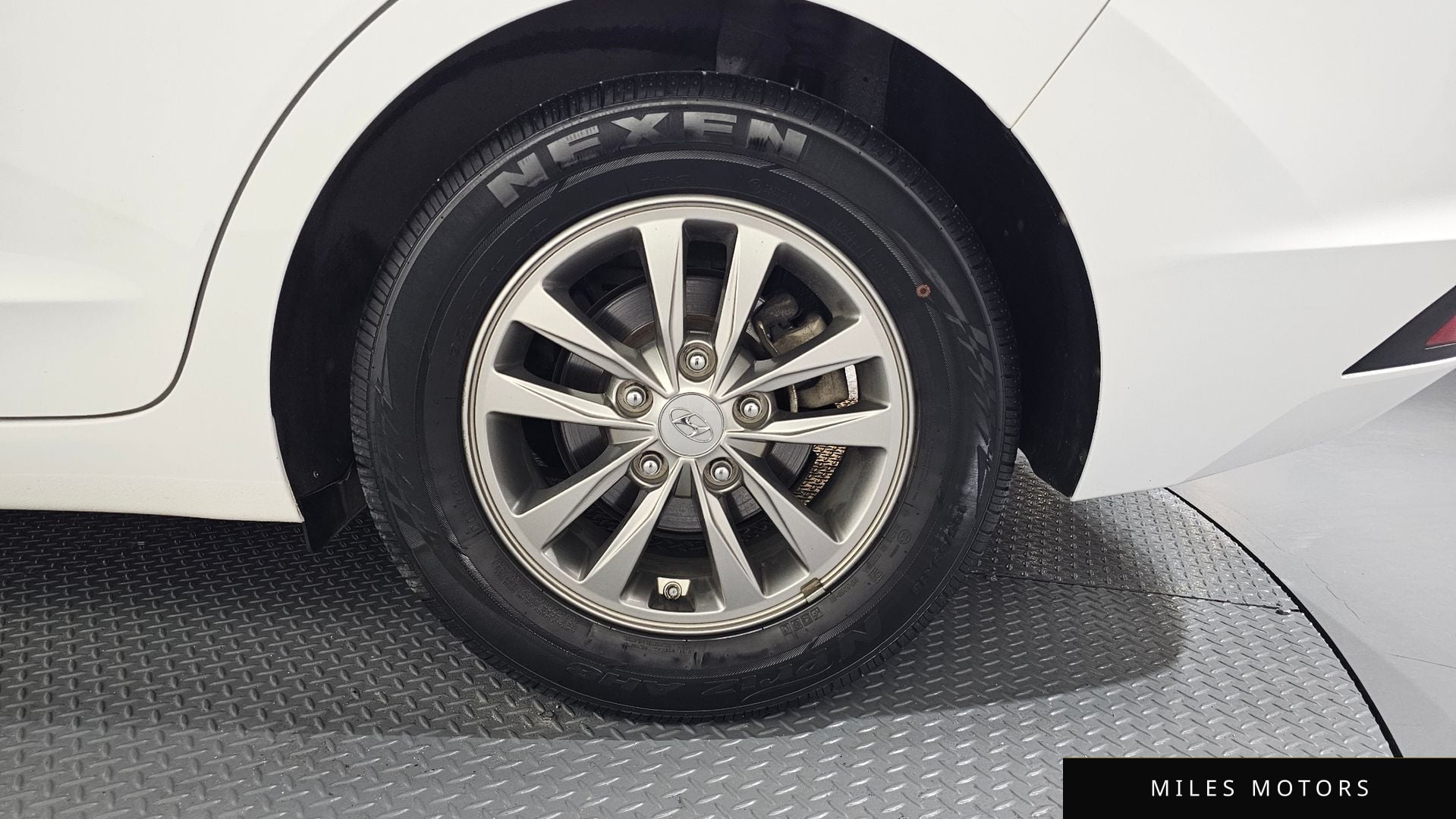 Hyundai AVANTE 2019 — миниатюра 5