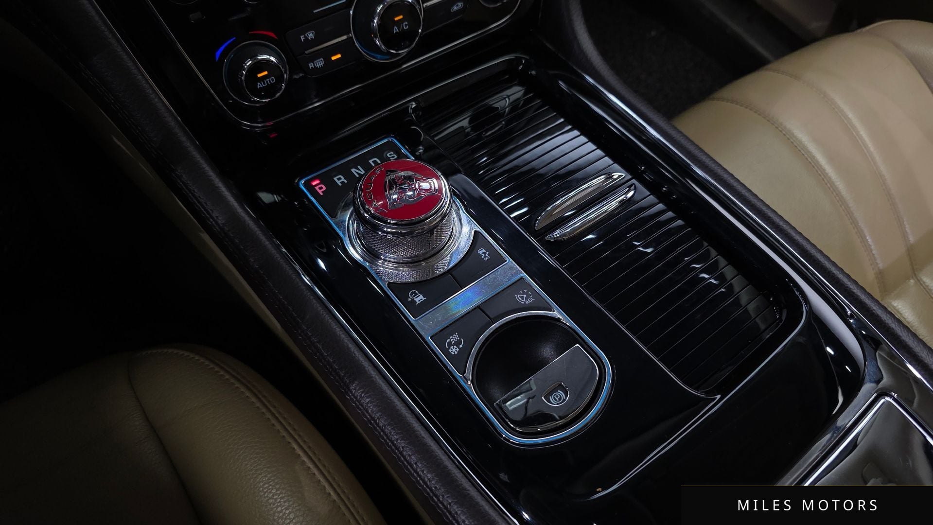 Jaguar All New XJ 2016 — миниатюра 9