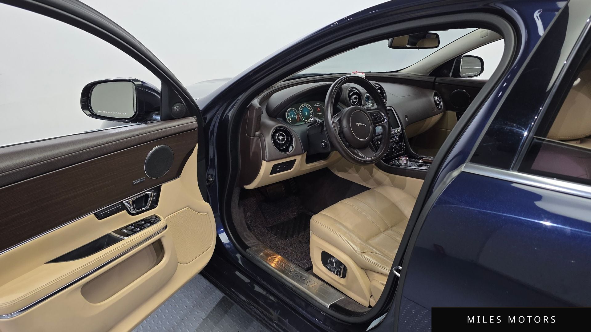 Jaguar All New XJ 2016 — миниатюра 10