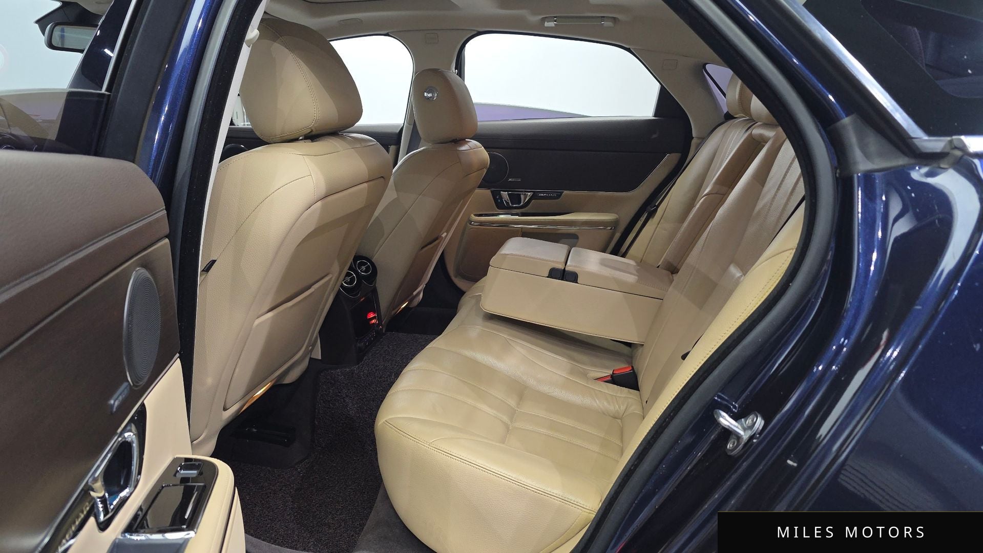 Jaguar All New XJ 2016 — миниатюра 11