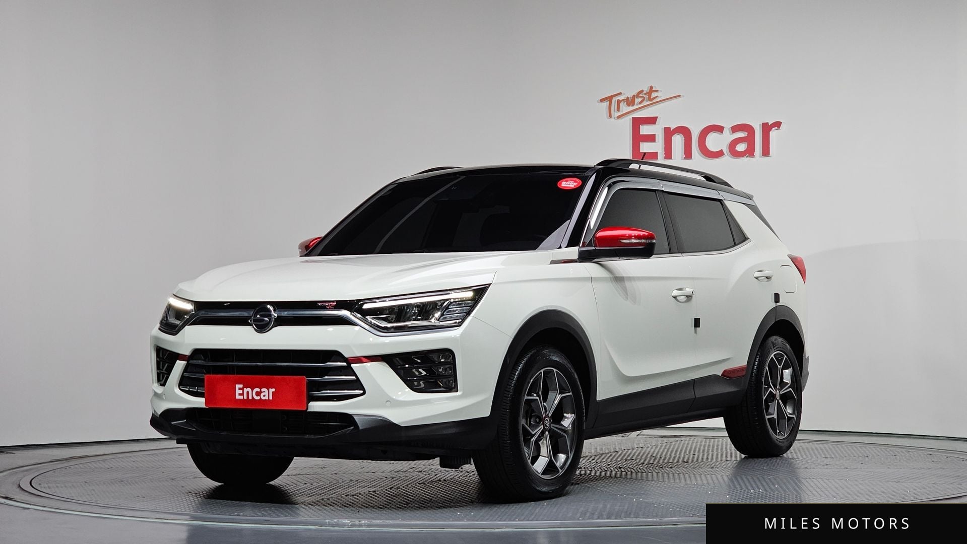 KG Mobility Beautiful Korando 2022 — фото 1 из 12