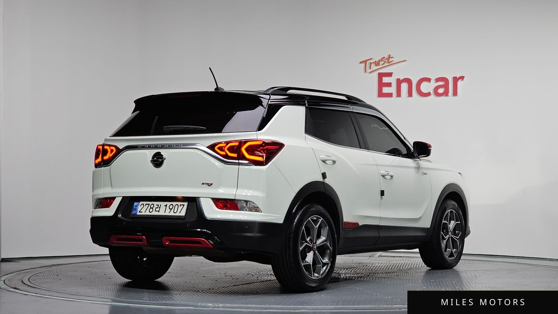 KG Mobility Beautiful Korando 2022 — миниатюра 2