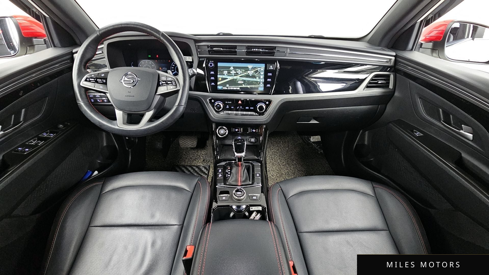 KG Mobility Beautiful Korando 2022 — миниатюра 7