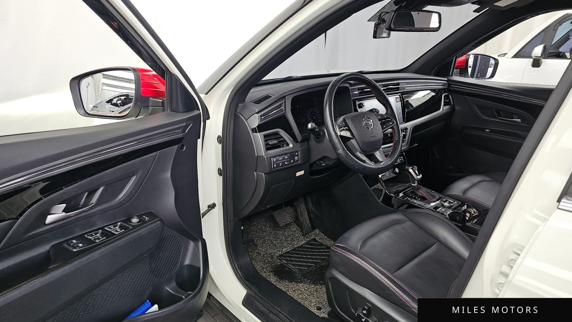 KG Mobility Beautiful Korando 2022 — миниатюра 10