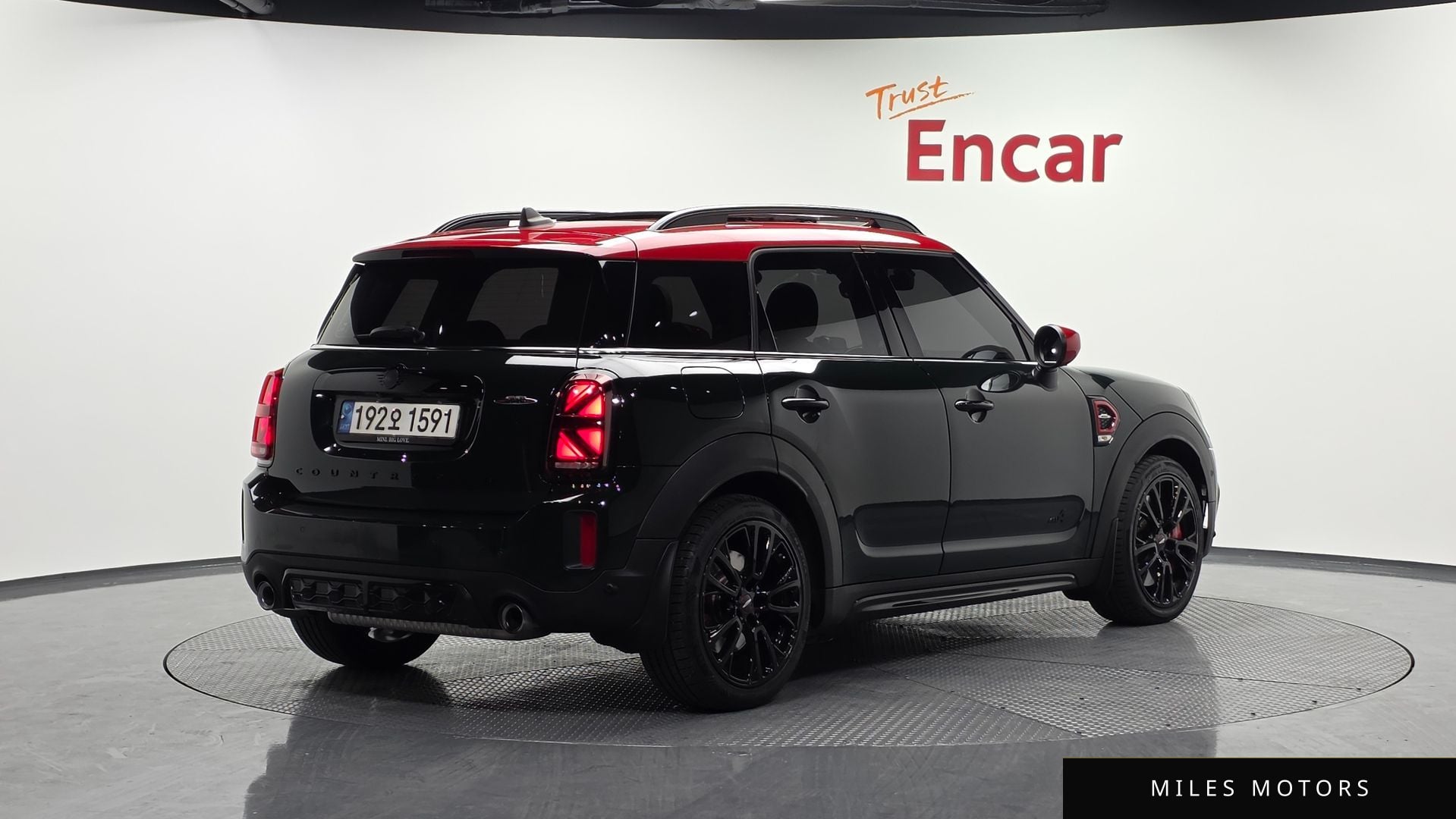 MINI 쿠퍼 S 컨트리맨 2023 — миниатюра 2