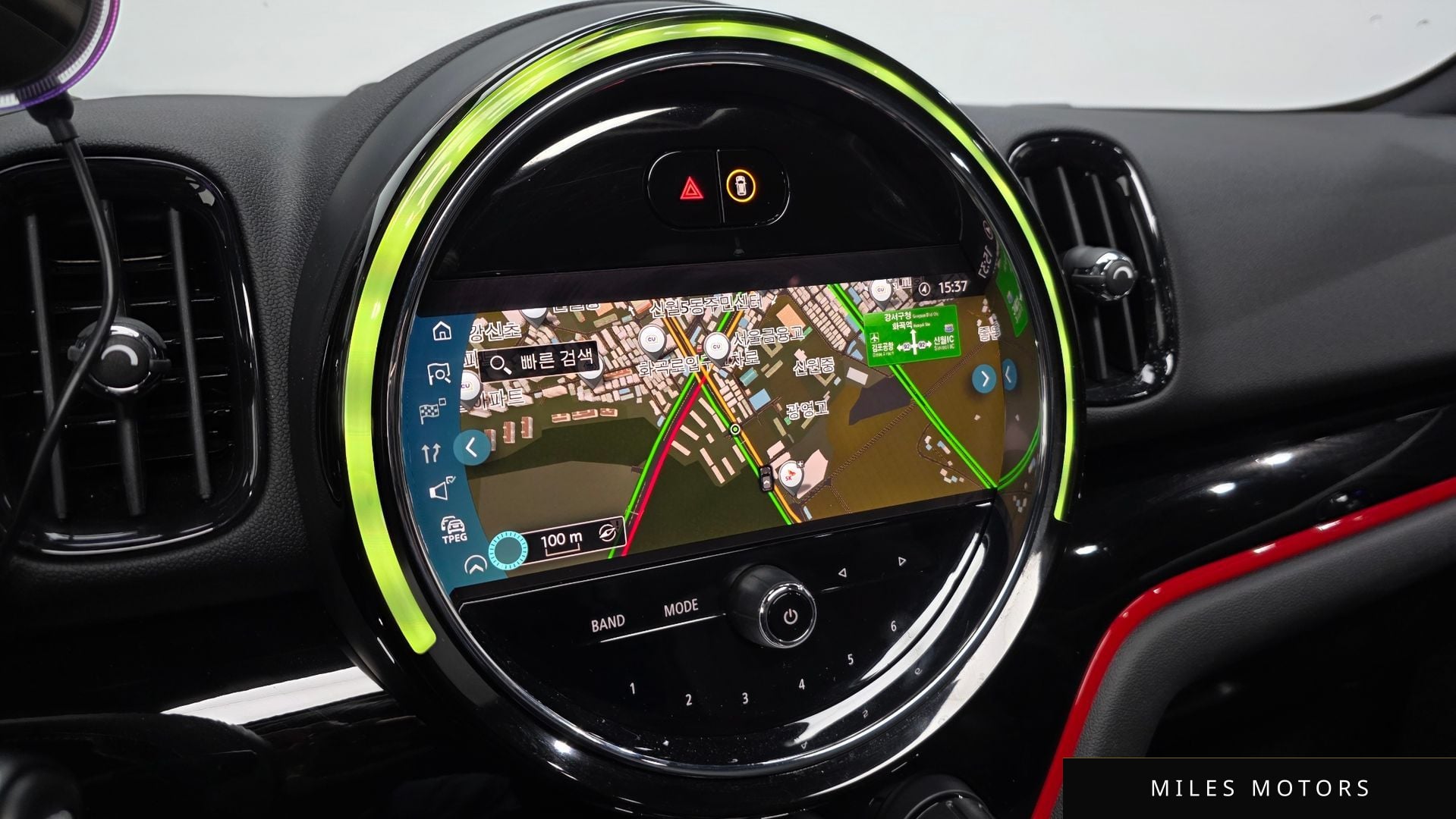 MINI 쿠퍼 S 컨트리맨 2023 — миниатюра 16