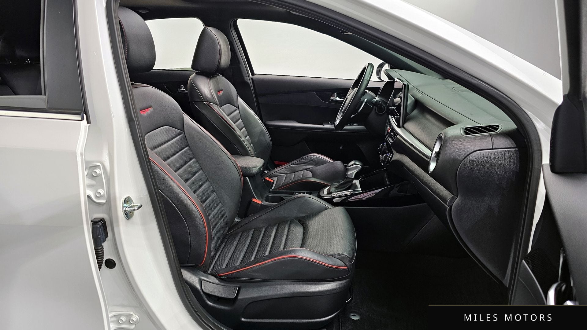 Kia K3 2023 — миниатюра 10