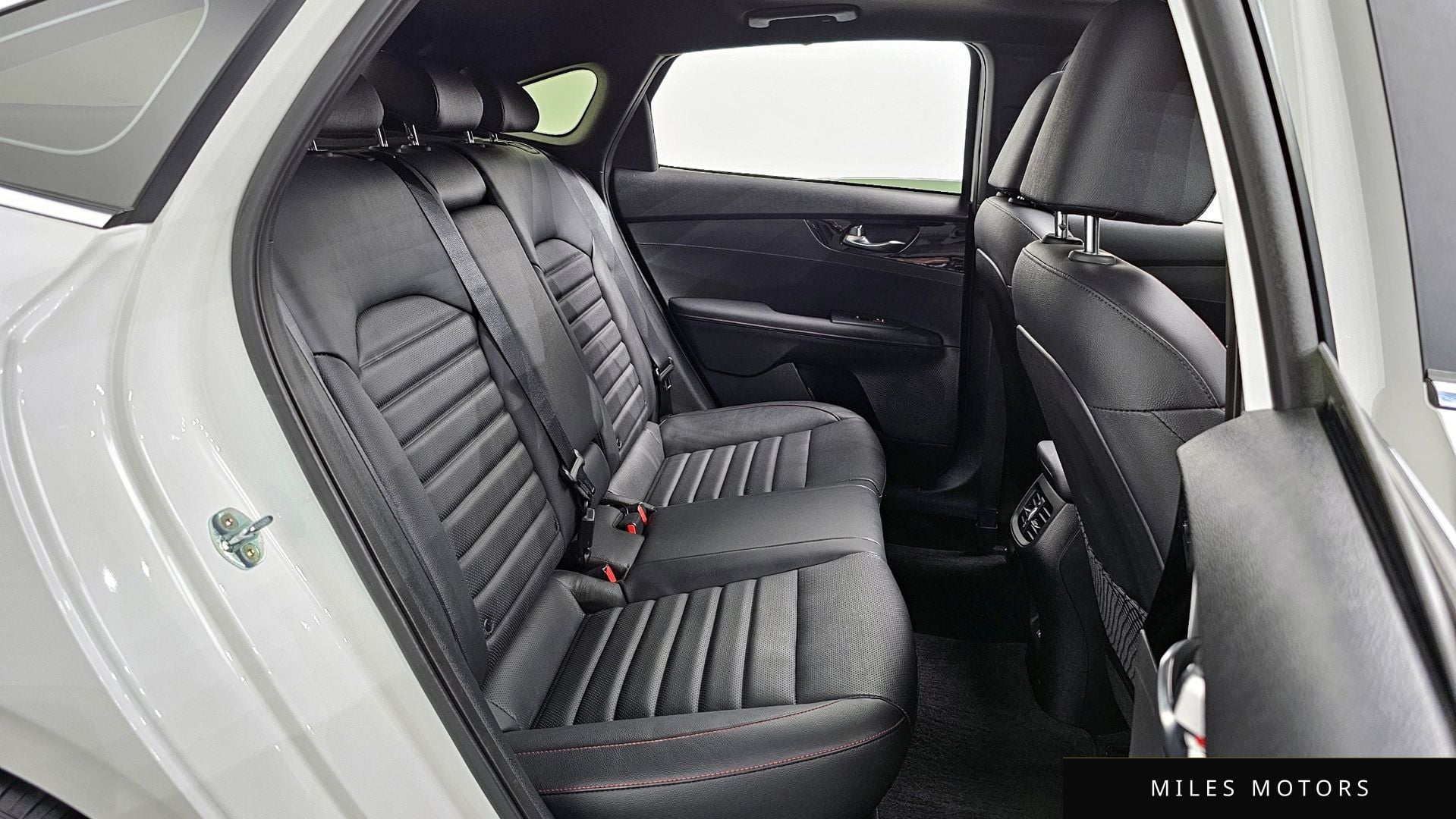 Kia K3 2023 — миниатюра 12