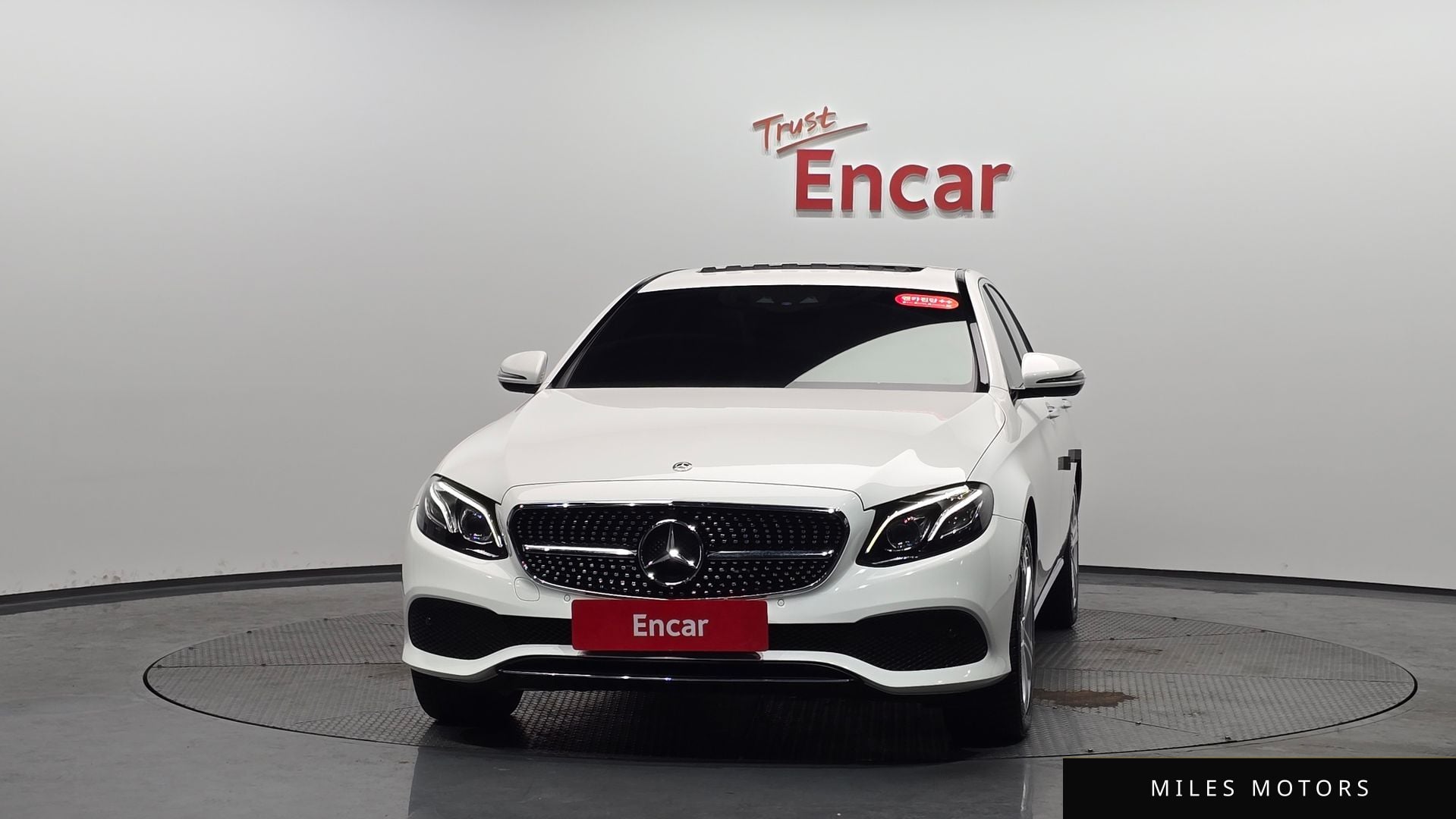 Mercedes-Benz E-Class W213 2018 — миниатюра 2