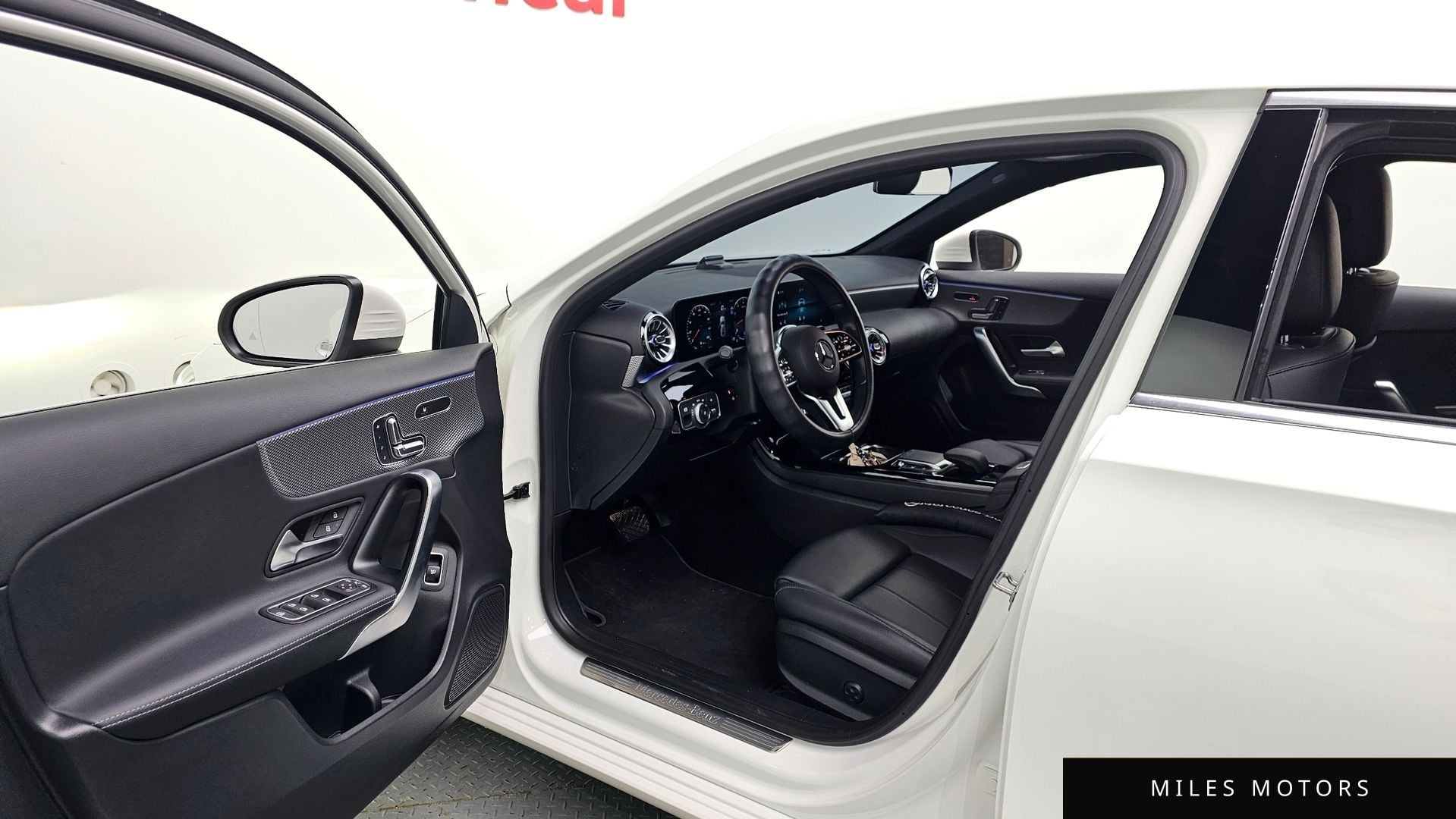 Mercedes-Benz A-Class W177 2023 — миниатюра 10