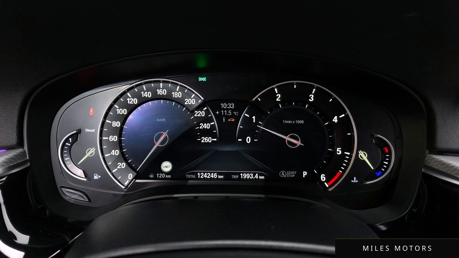 BMW 5 Series (G30) 2018 — миниатюра 8