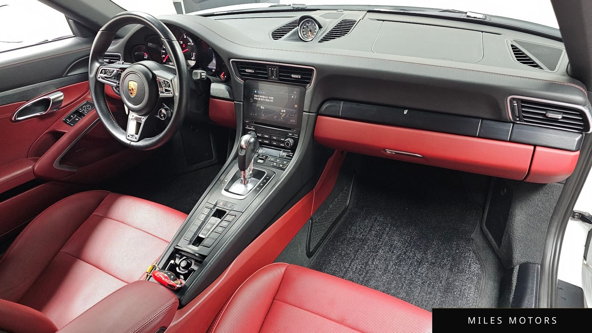 Porsche 911 2017 — миниатюра 7