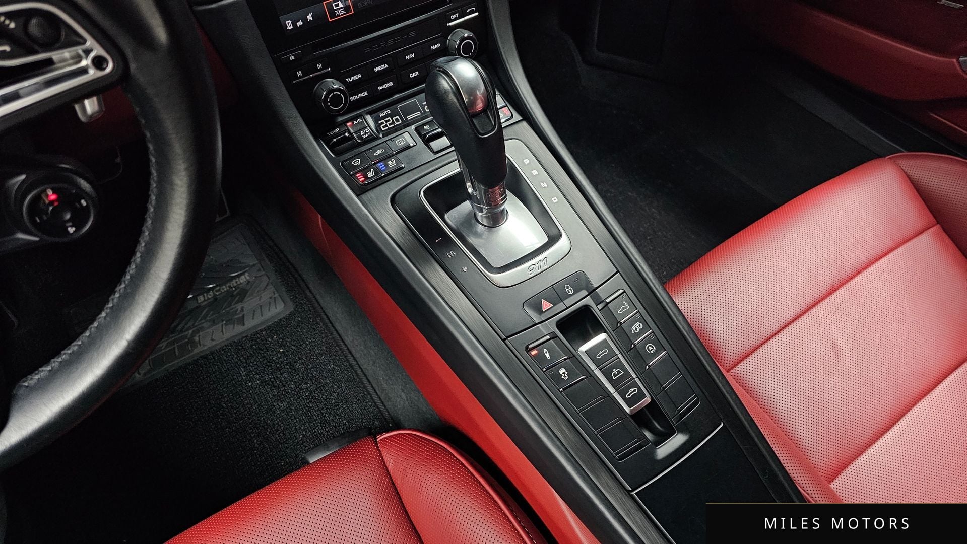 Porsche 911 2017 — миниатюра 9