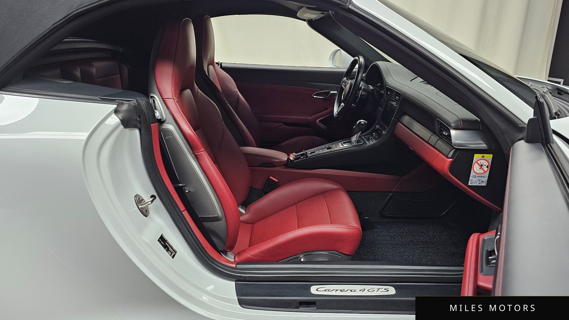 Porsche 911 2017 — миниатюра 11