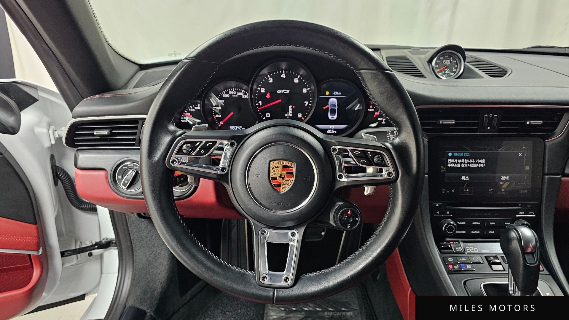 Porsche 911 2017 — миниатюра 13