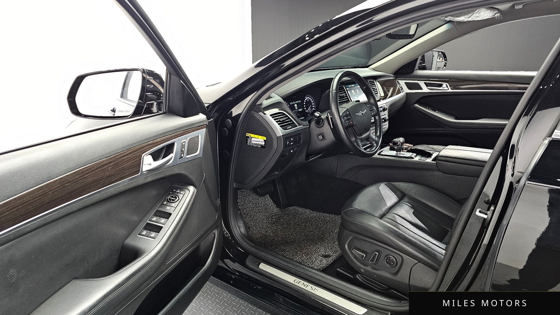 Genesis G80 2017 — миниатюра 11