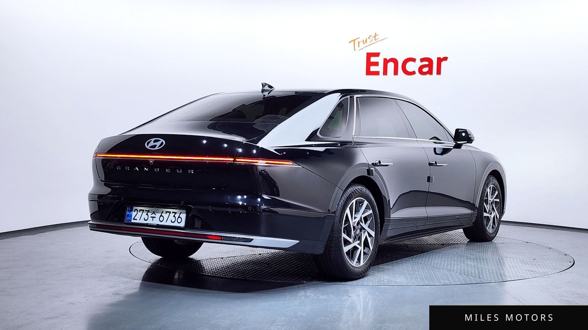 Hyundai Grandeur 2023 — миниатюра 2