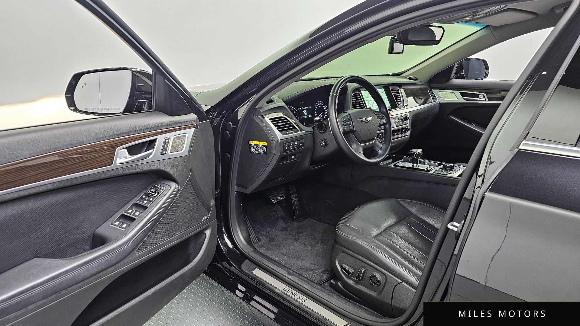 Genesis G80 2018 — миниатюра 11
