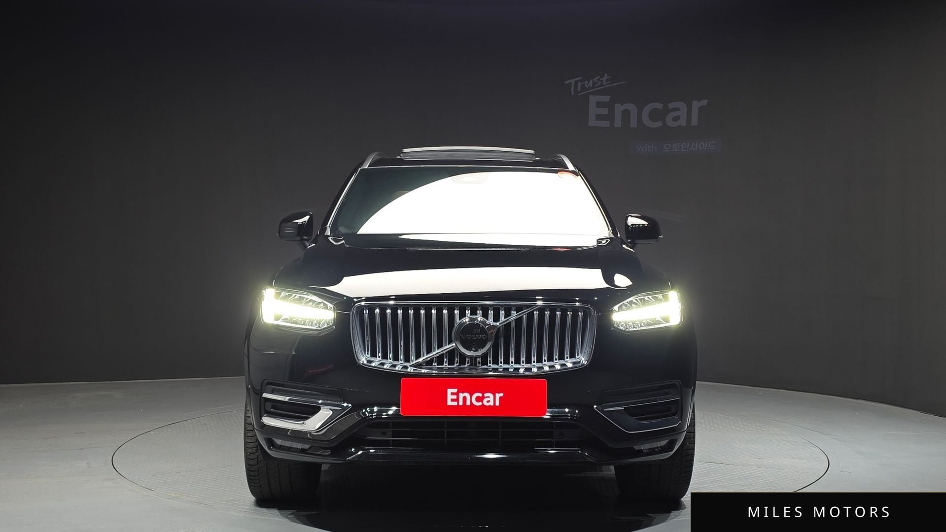 Volvo XC90 2025 — миниатюра 3