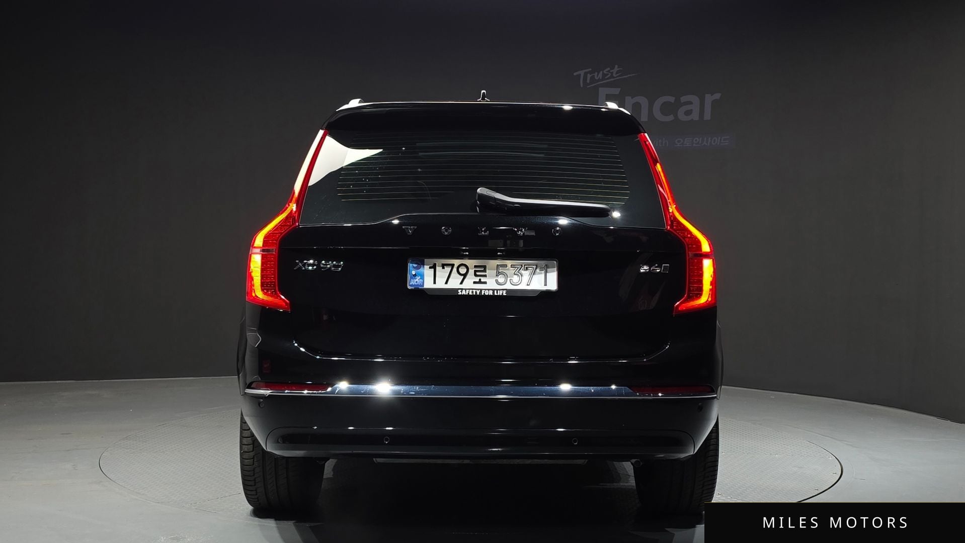 Volvo XC90 2025 — миниатюра 4