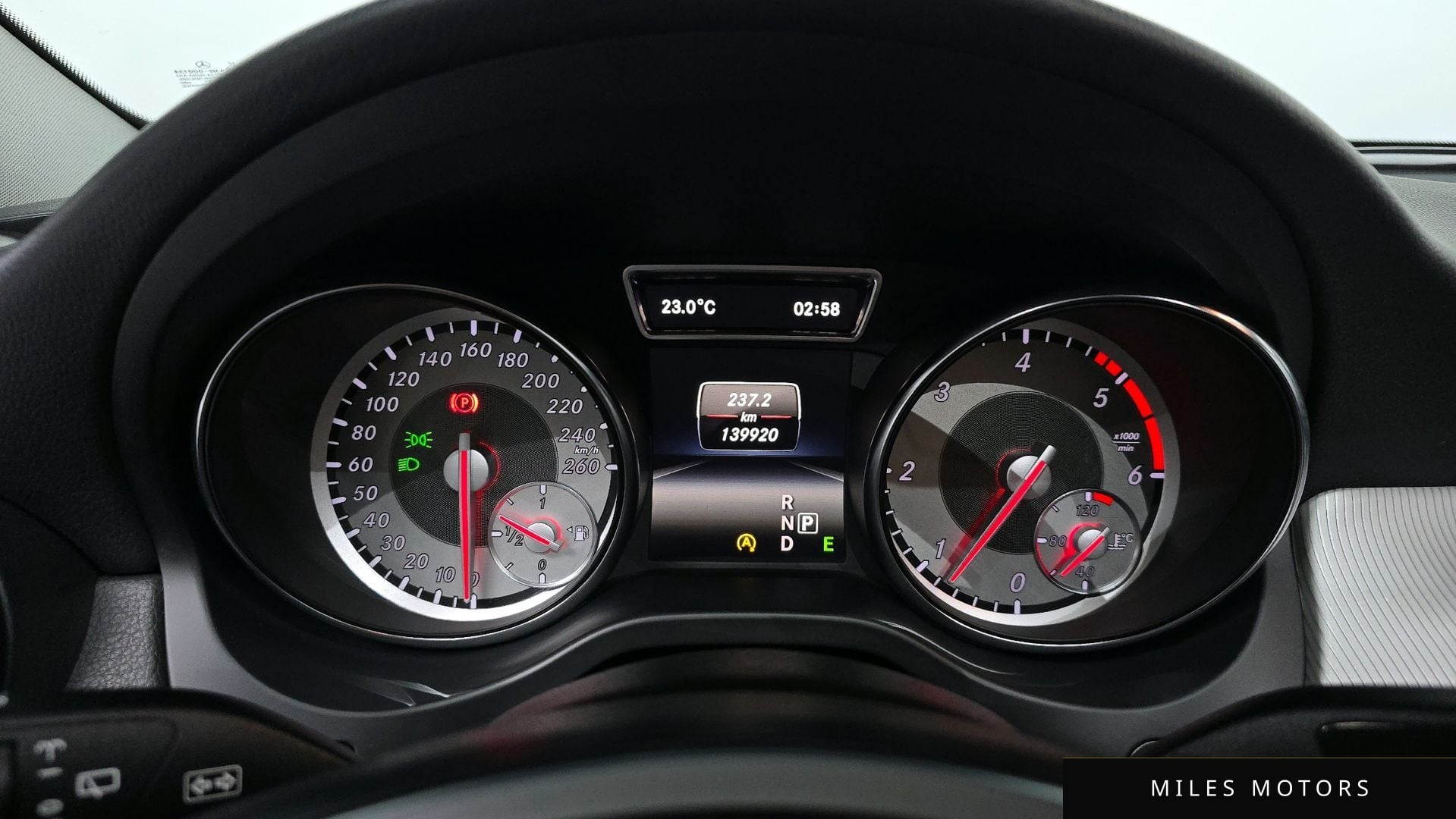 Mercedes-Benz GLA-Class X156 2015 — миниатюра 8
