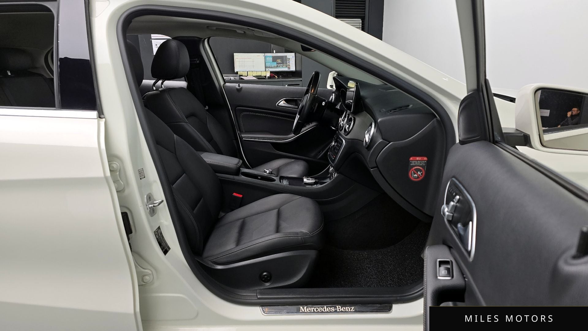Mercedes-Benz GLA-Class X156 2015 — миниатюра 11