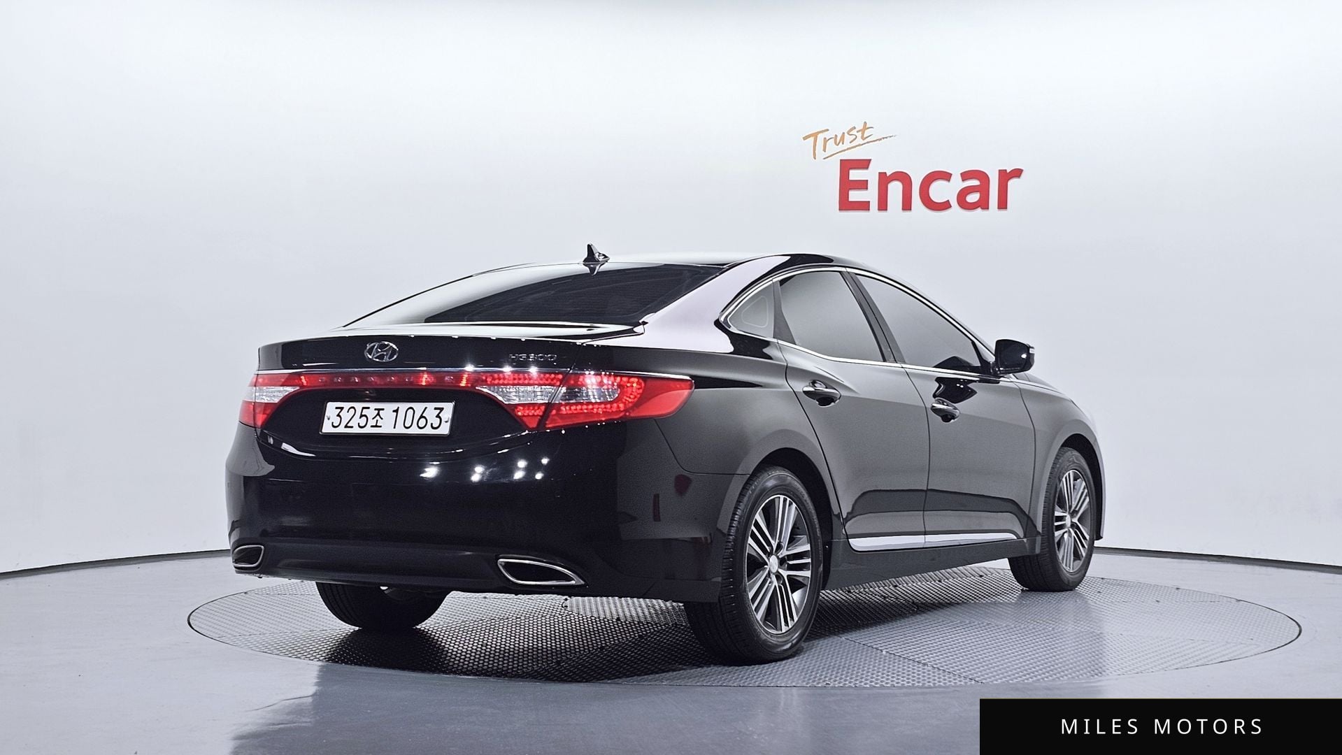 Hyundai Grandeur 2014 — миниатюра 2