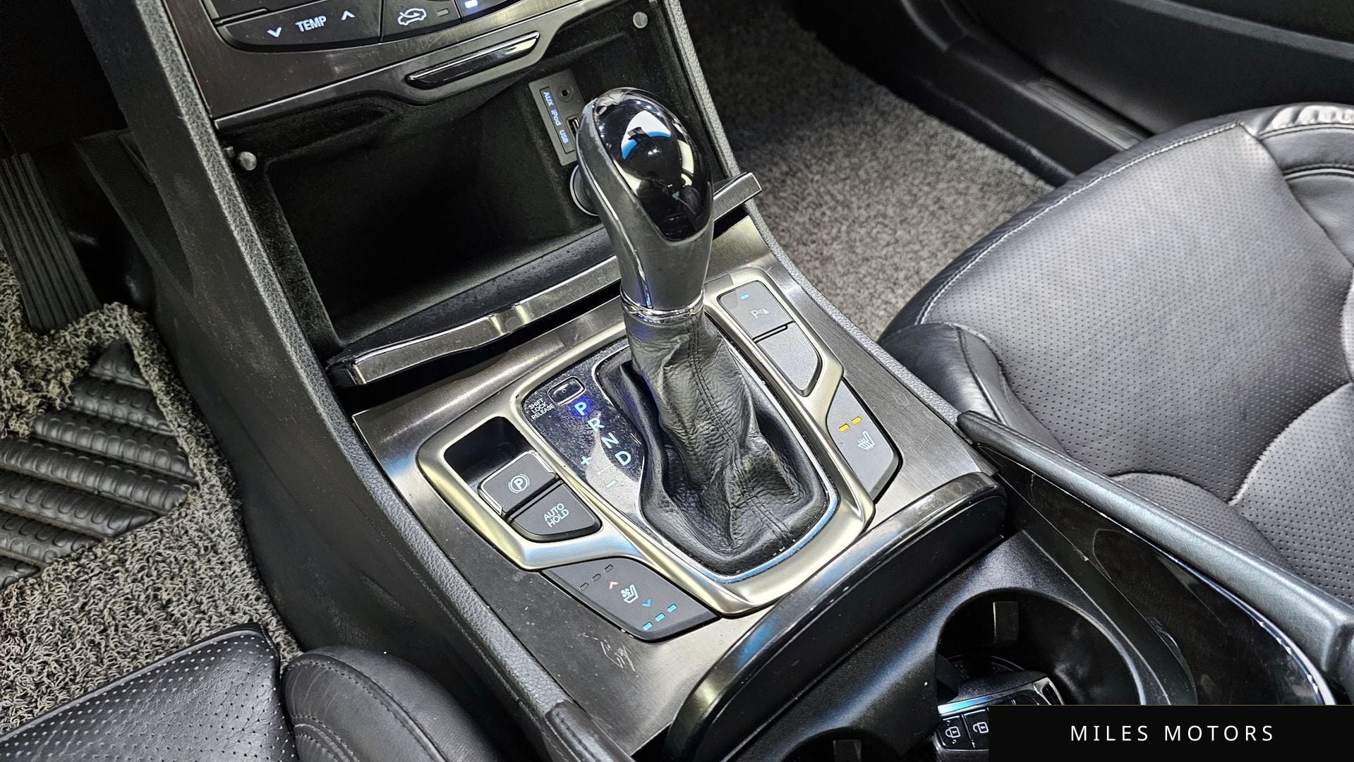 Hyundai Grandeur 2014 — миниатюра 9