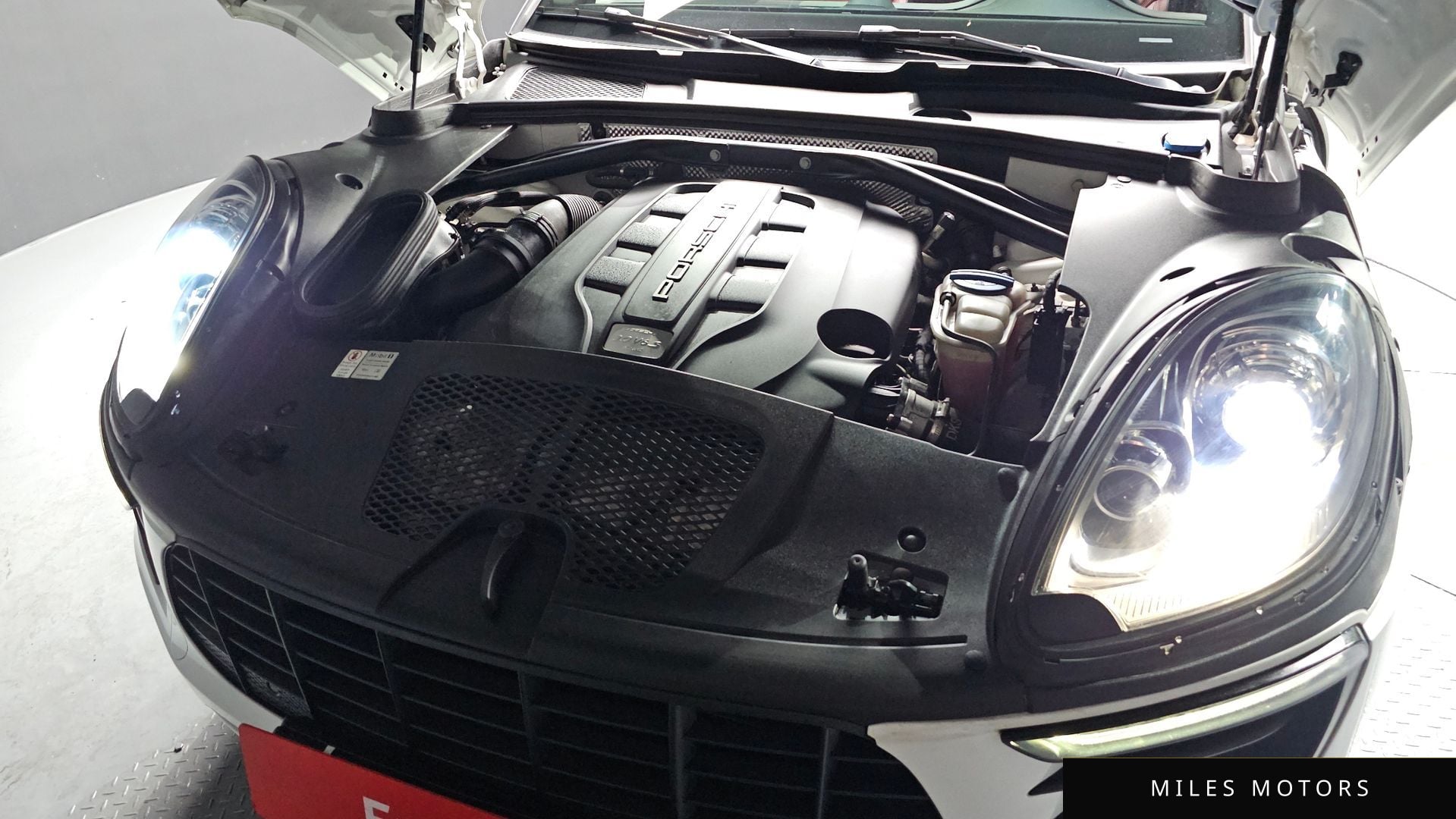 Porsche 마칸 2015 — миниатюра 6