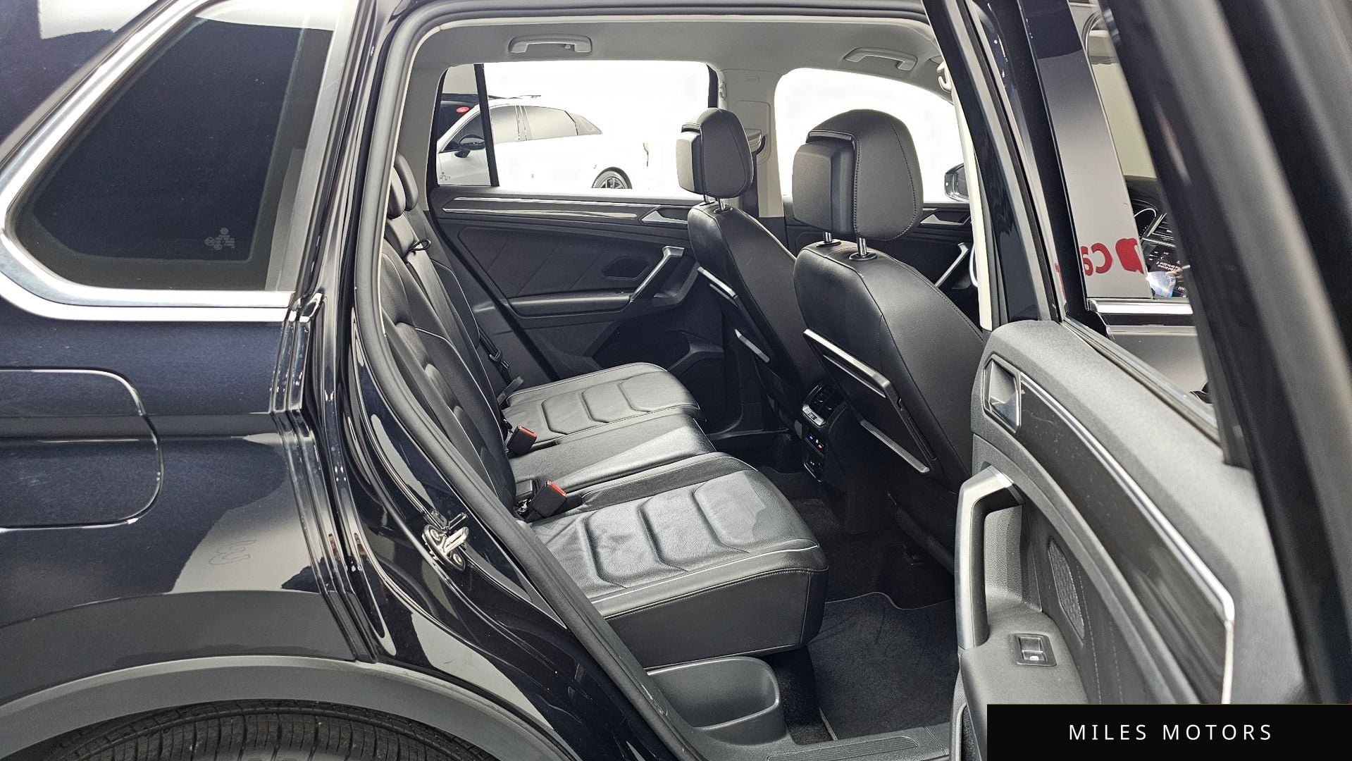 Volkswagen Tiguan 2020 — миниатюра 12