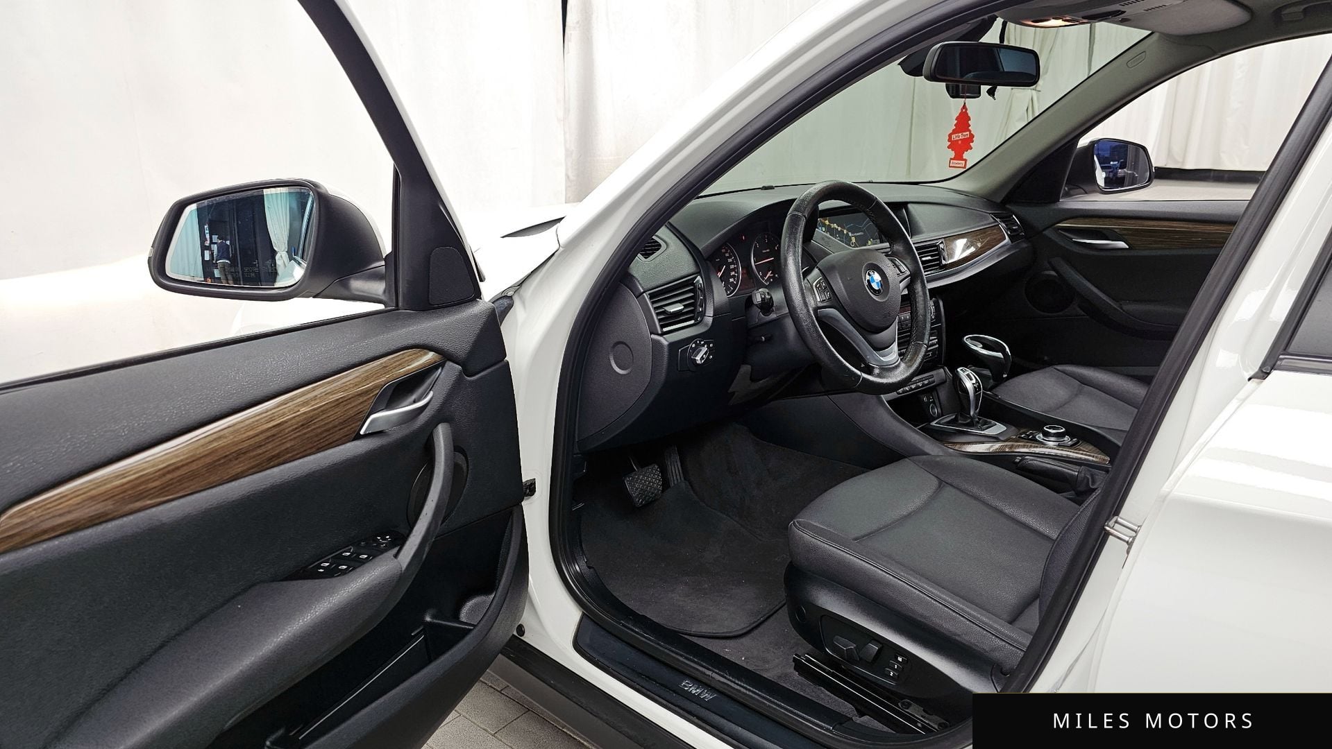 BMW X1 (E84) 2015 — миниатюра 10
