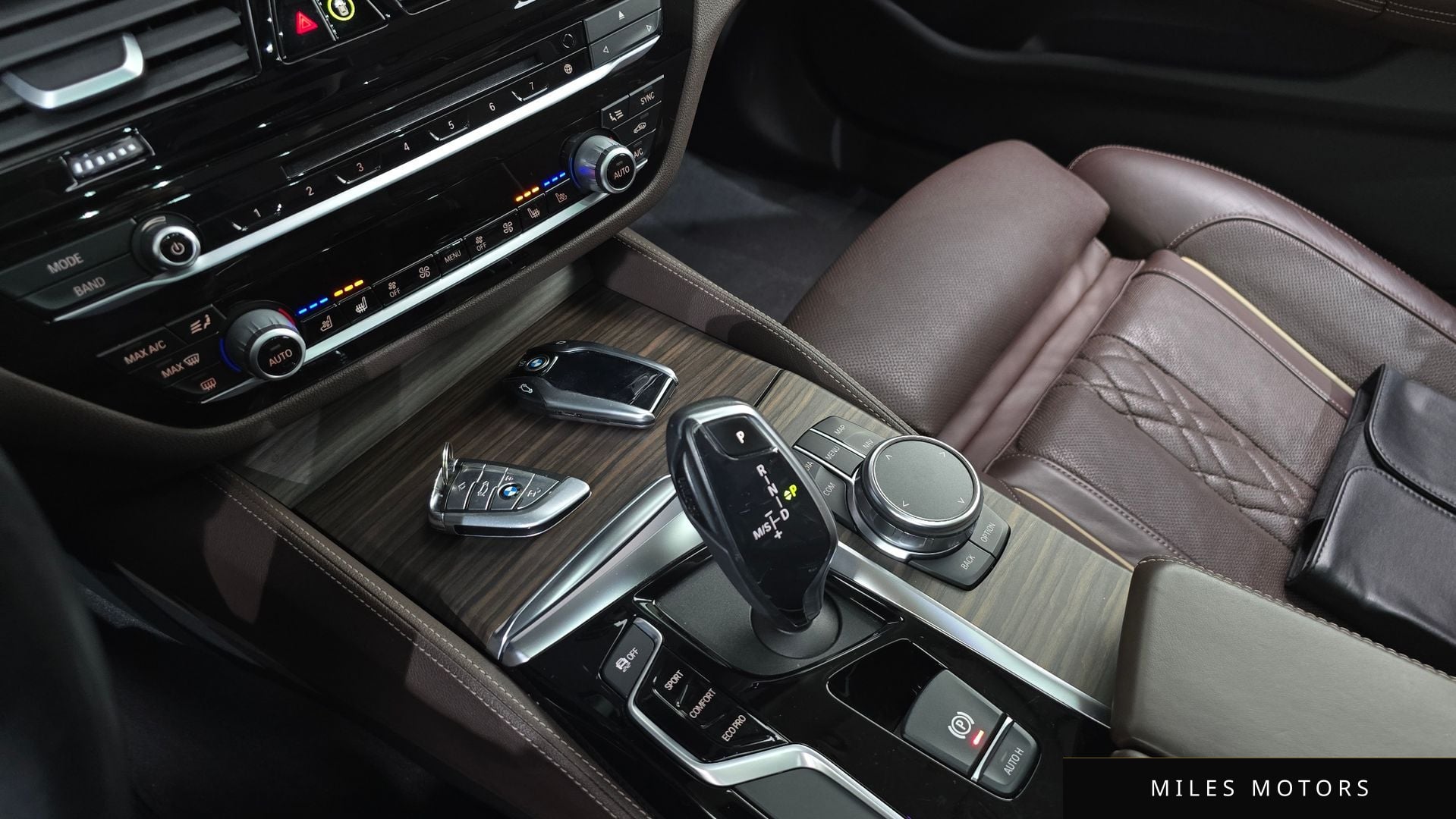 BMW 5 Series (G30) 2019 — миниатюра 9