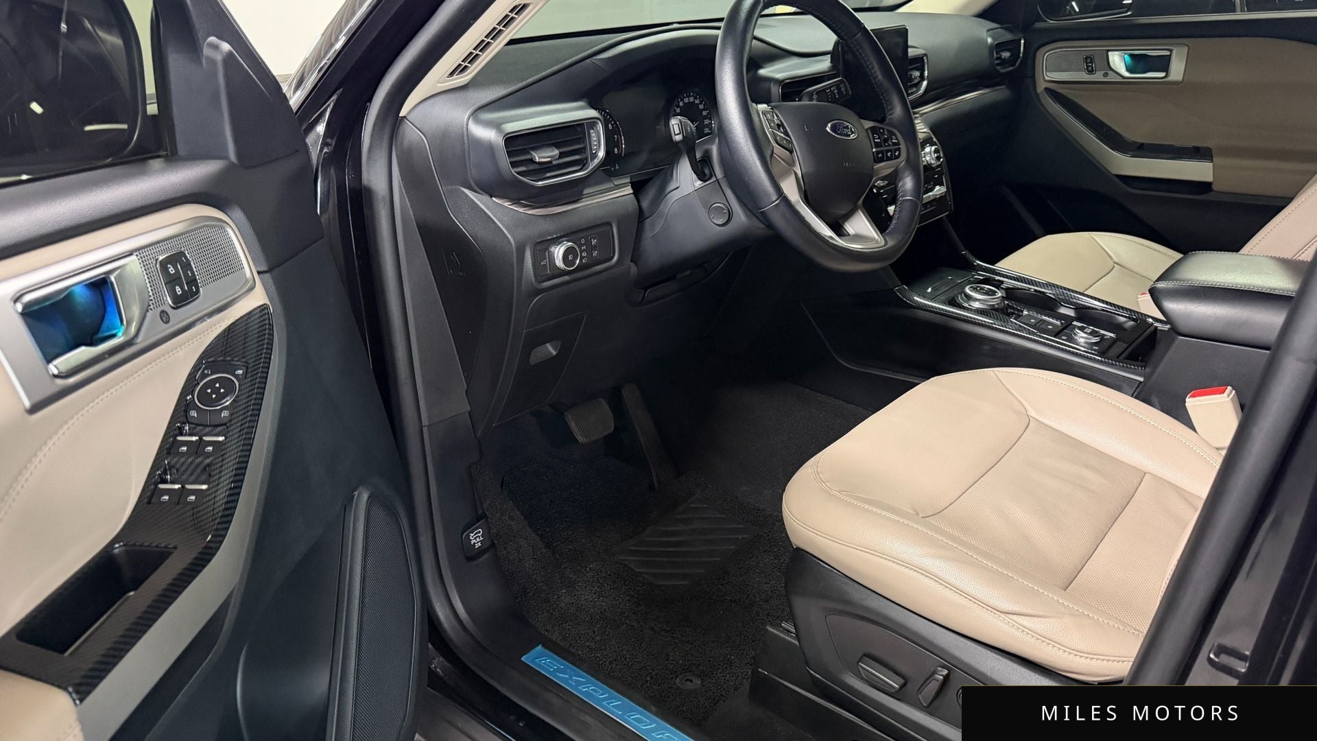 Ford Explorer 2021 — миниатюра 11