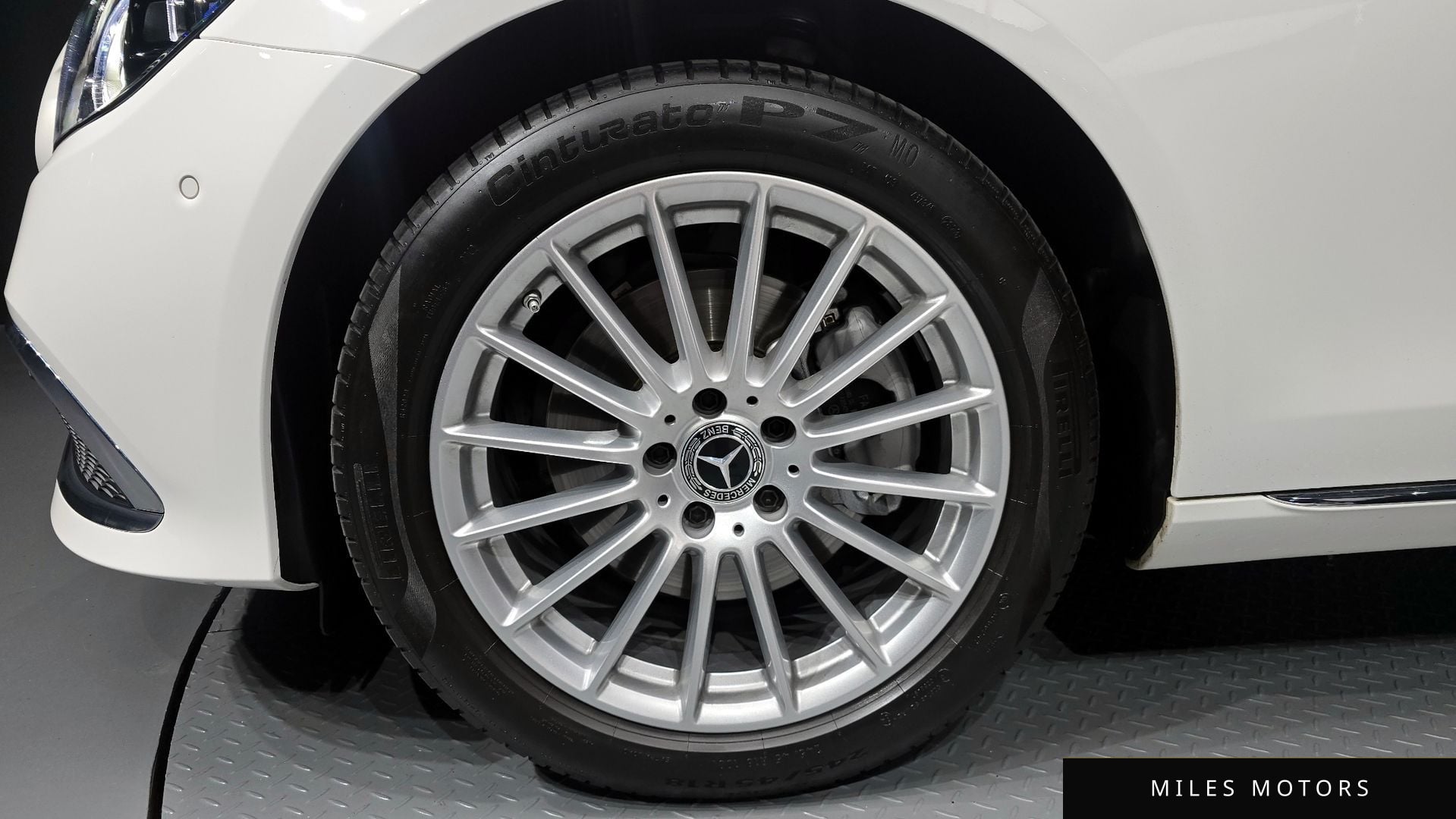 Mercedes-Benz E-Class W213 2023 — миниатюра 5